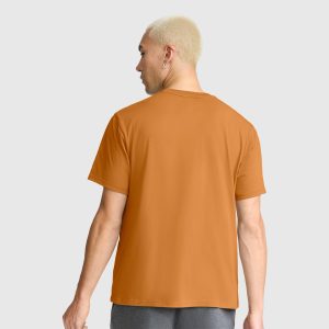 Classic T-Shirt. C Logo